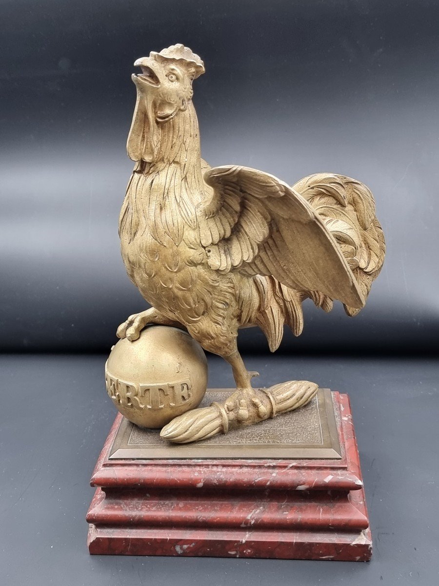 Coq En Bronze Doré époque XIX E Siècle Socle En Marbre Rouge Griotte Emblème De La France
