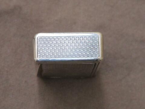 Tabatière En Argent